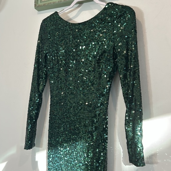 Dress the population Emery Dark Pine Green Sequin long sleeve fitted dress small - Picture 2 of 11